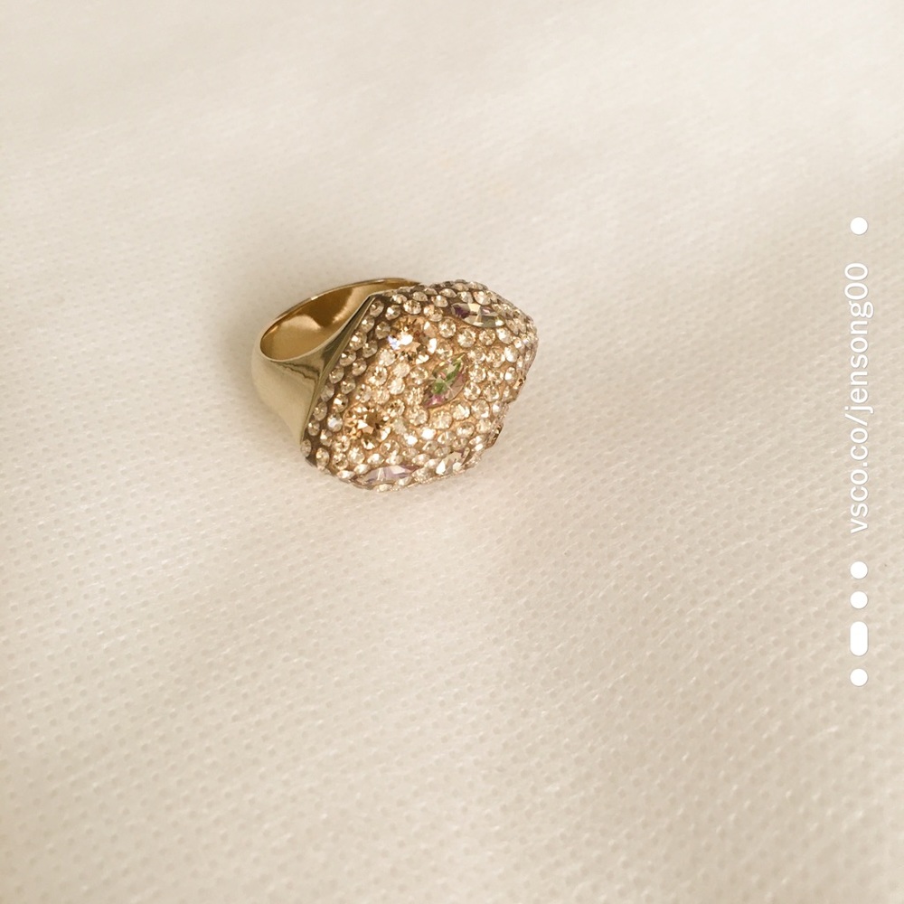 Atelier Swarovski Mozelle cocktail ring